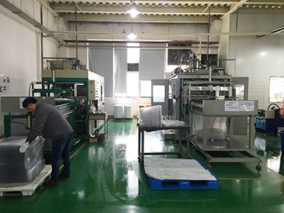 半自动吸塑成型机